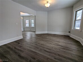 1463 W 84th St in Cleveland, OH - Building Photo - Building Photo