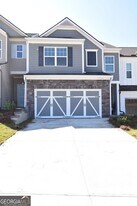 82 Sepia Oak Dr in Newnan, GA - Building Photo