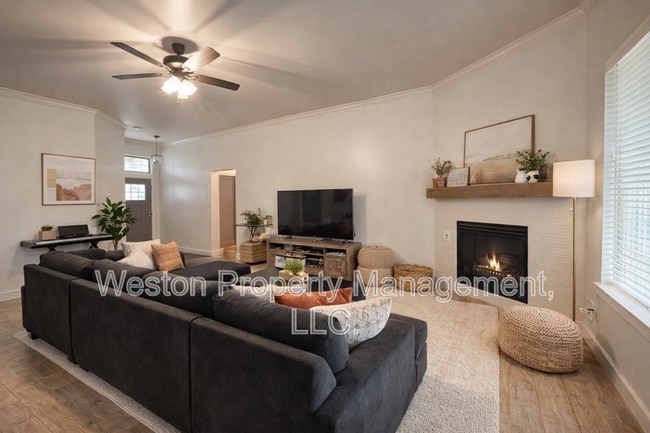 9212 SW 41st St in Oklahoma City, OK - Building Photo - Building Photo