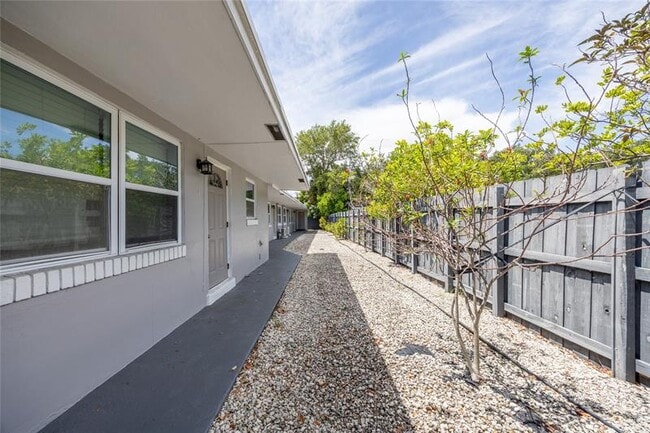 property at 732 SE 15th St