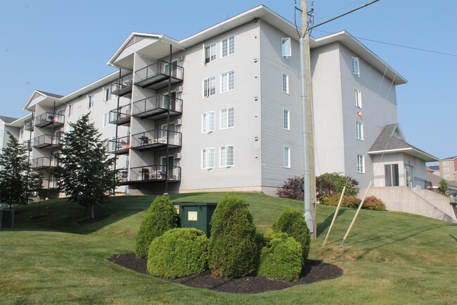 100 Bishop DriveUnit 403 in Fredericton, NB - Building Photo - Building Photo