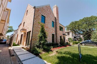 4129 Grassmere Ln in Dallas, TX - Building Photo - Building Photo