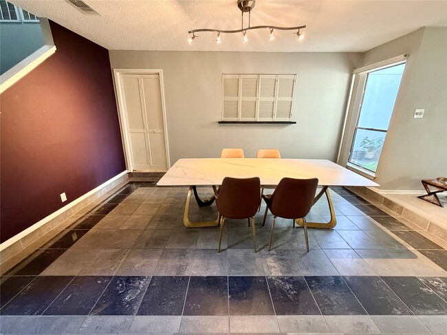 property at 4503 Medinah Pl