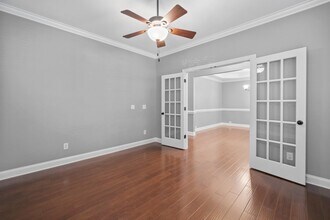 10238 Elizabeth Crest Ln in Charlotte, NC - Building Photo - Building Photo