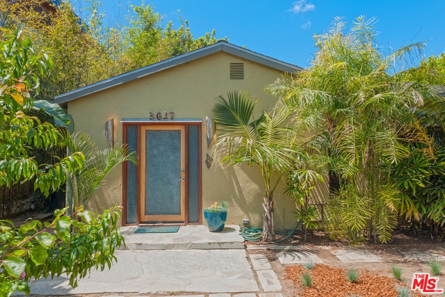 property at 3617 Maplewood Ave