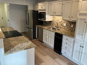 9 Wabash Cove in Maumelle, AR - Building Photo - Building Photo