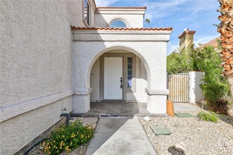 3228 Mariner Bay St in Las Vegas, NV - Building Photo - Building Photo