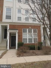 42236 Terrazzo Terrace in Aldie, VA - Building Photo - Building Photo