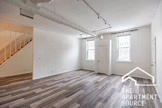 1844 W Henderson St, Unit 1844 in Chicago, IL - Building Photo - Building Photo