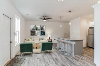 4011 Redan Rd in Stone Mountain, GA - Building Photo - Building Photo