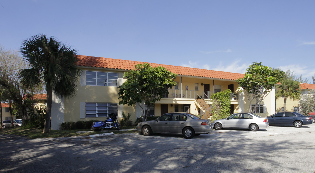 Ocean Park South Apartments in Boynton Beach, FL - Foto de edificio