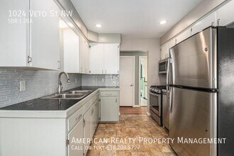 1024 Veto St NW in Grand Rapids, MI - Building Photo - Building Photo