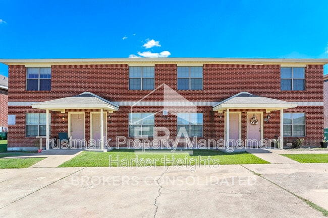 property at 707 S Amy Ln