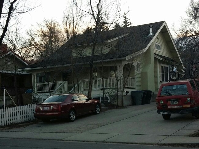 property at 909 Venice St