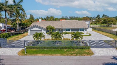 3401 SW 141st Ave in Miramar, FL - Building Photo - Building Photo