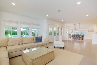 23 Gansett Ln in Amagansett, NY - Building Photo - Building Photo