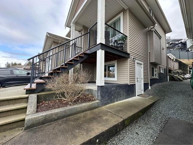 46794 Sylvan Dr in Chilliwack, BC - Building Photo - Building Photo