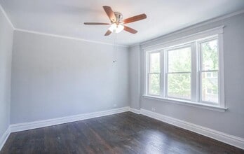 4301 W Wrightwood Ave in Chicago, IL - Building Photo - Building Photo