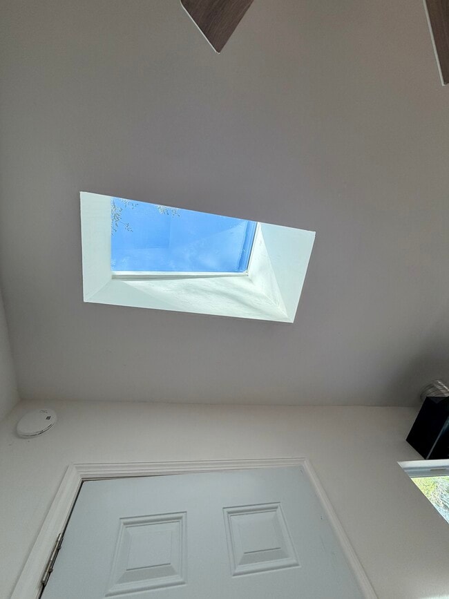 4007 Deleuil Ave in Tampa, FL - Building Photo - Building Photo