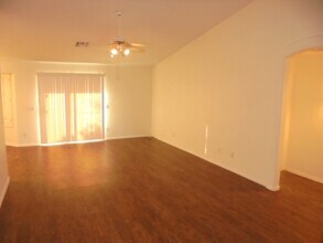 17818 N 144th Cir in Surprise, AZ - Foto de edificio - Building Photo