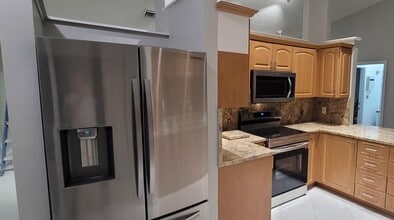 5595 Egret Isle Trail in Wellington, FL - Building Photo - Building Photo
