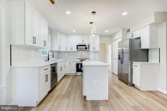 3520 Golden Hill Dr in Bowie, MD - Building Photo - Building Photo
