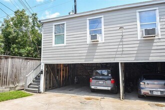 2722 Wroxton Rd in Houston, TX - Building Photo - Building Photo