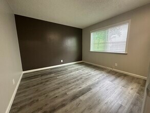 3685 Cape Cod Ct, Unit 02 in San Jose, CA - Building Photo - Building Photo