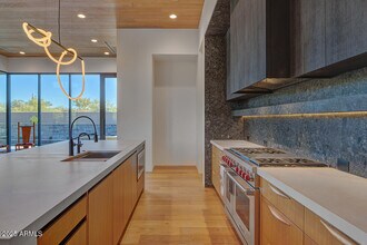 10249 E Joy Ranch Rd in Scottsdale, AZ - Building Photo - Building Photo