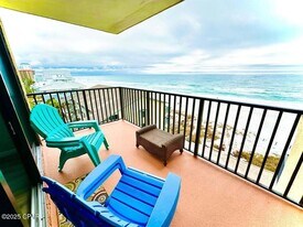 6905 Thomas Dr in Panama City Beach, FL - Building Photo
