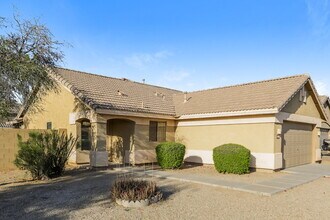 7903 W Pomo St in Phoenix, AZ - Building Photo - Building Photo