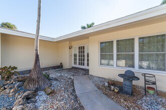 134 SW 52nd St in Cape Coral, FL - Building Photo - Building Photo