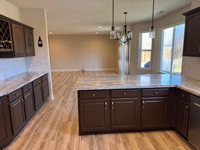 1361 Elges Ave in Gardnerville, NV - Building Photo - Building Photo