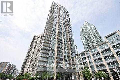 3310-3225 WEBB Dr in Mississauga, ON - Building Photo