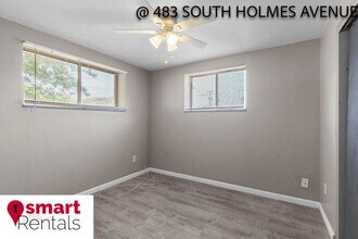 483 S Holmes Ave in Kirkwood, MO - Building Photo - Building Photo