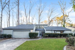 106 Pat Mell Dr in Peachtree City, GA - Building Photo