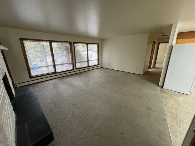 1319 Turpin St-Unit -TP # 1319 in Anchorage, AK - Building Photo - Building Photo