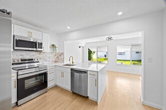 2920 NW 2nd Ave in Pompano Beach, FL - Building Photo - Building Photo