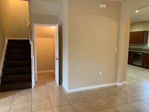 3236 NW 31st Terrace in Lauderdale Lakes, FL - Building Photo - Building Photo