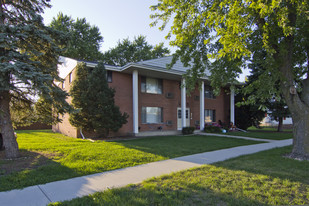 2435 Woodlane Dr Apartments