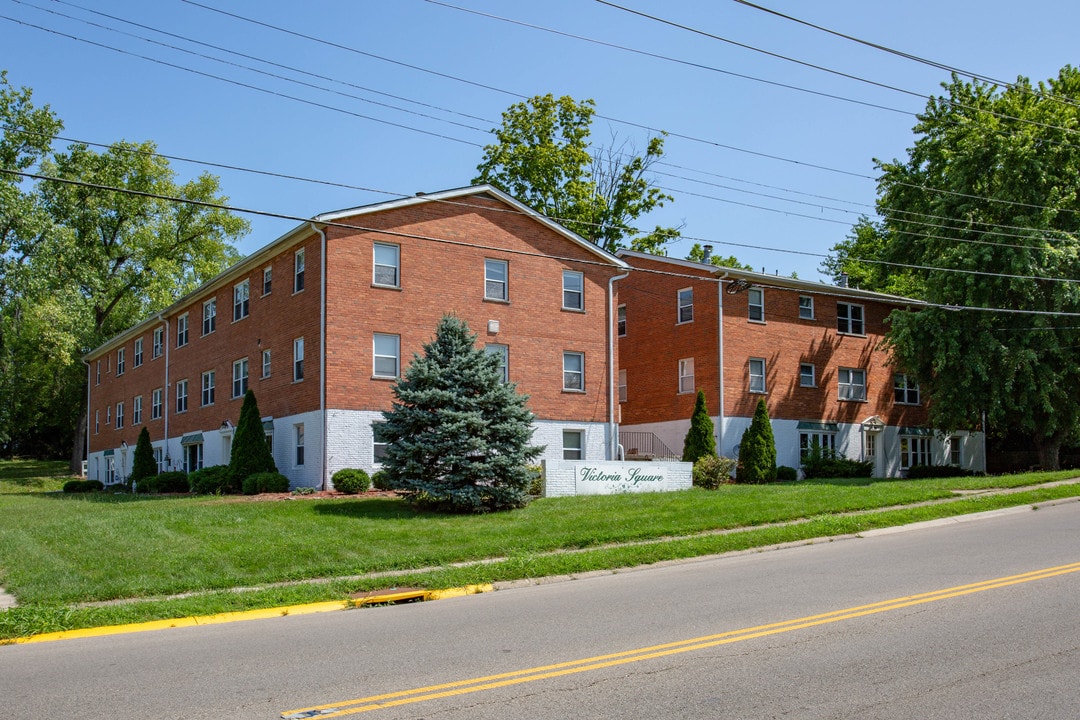 Victoria Square in Oxford, OH - Building Photo