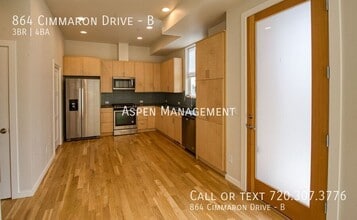 864 Cimarron Dr in Lafayette, CO - Building Photo - Building Photo