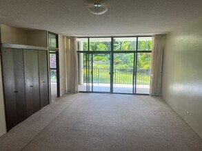 1020 Aoloa Pl in Kailua, HI - Building Photo - Building Photo