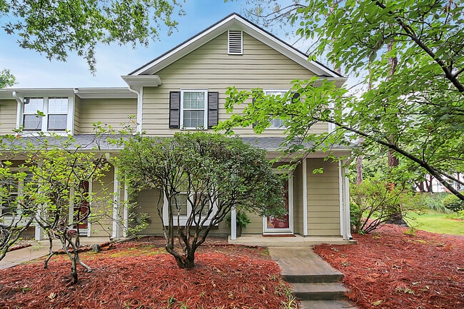 property at 2754 Tiergarten Ln