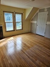 34 Park St, Unit #1 in South Paris, ME - Building Photo - Building Photo