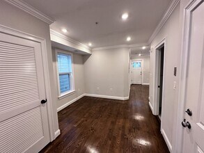 41 W Walnut Park in Boston, MA - Building Photo - Building Photo