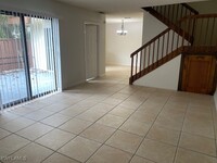 5241 Cedarbend Dr in Ft. Myers, FL - Foto de edificio - Building Photo