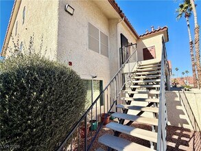 3681 Melonies Dr, Unit 29 in Las Vegas, NV - Foto de edificio - Building Photo