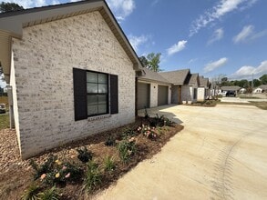 Saddle Creek in Pineville, LA - Building Photo - Building Photo