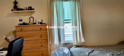 54 Beacon St, Unit 3 in Somerville, MA - Building Photo - Building Photo